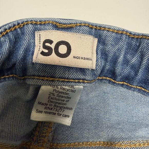 SO Girls Denim Cuffed Blue Jean Shorts Size 12 Lace Trim Light Wash - Picture 5 of 7